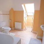 Ashmount Holiday home *
