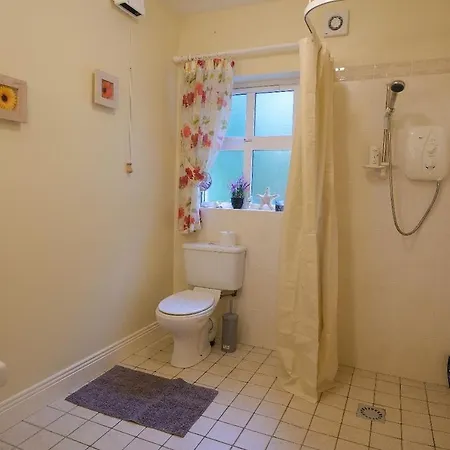 Ashmount Holiday home *